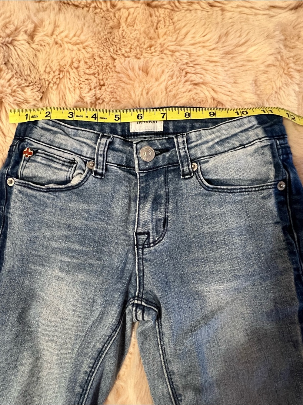 Girls Hudson Light Wash Distressed Raw Hem Skinny Jeans